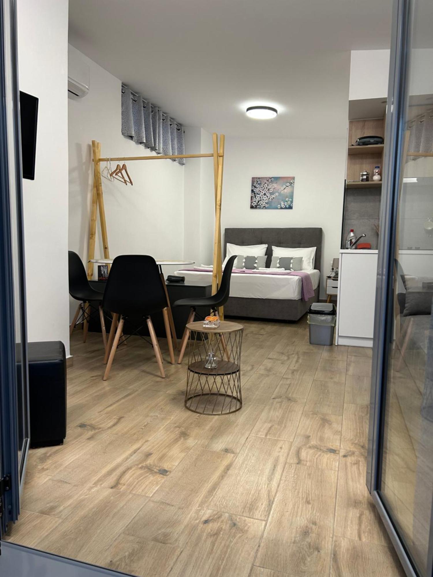 Technopolis Luxury Apartments 아테네 외부 사진